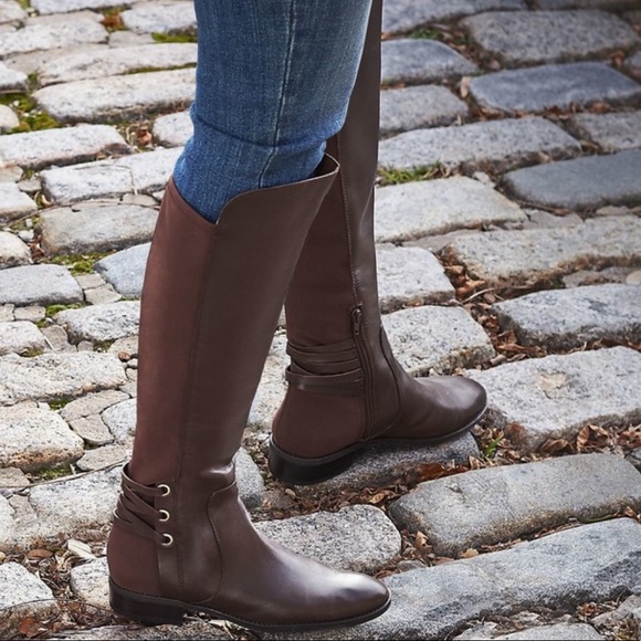 Vince Camuto Medium Calf Leathersuede 